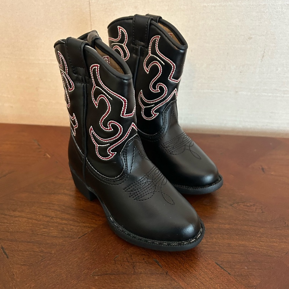 Toddler Black Western Cowboy Boots, Red and white Embroidery size 7 toddler -NEW - Picture 8 of 10